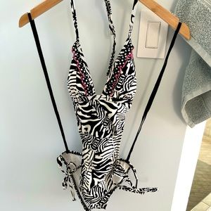 O’Neil bathing suit size small